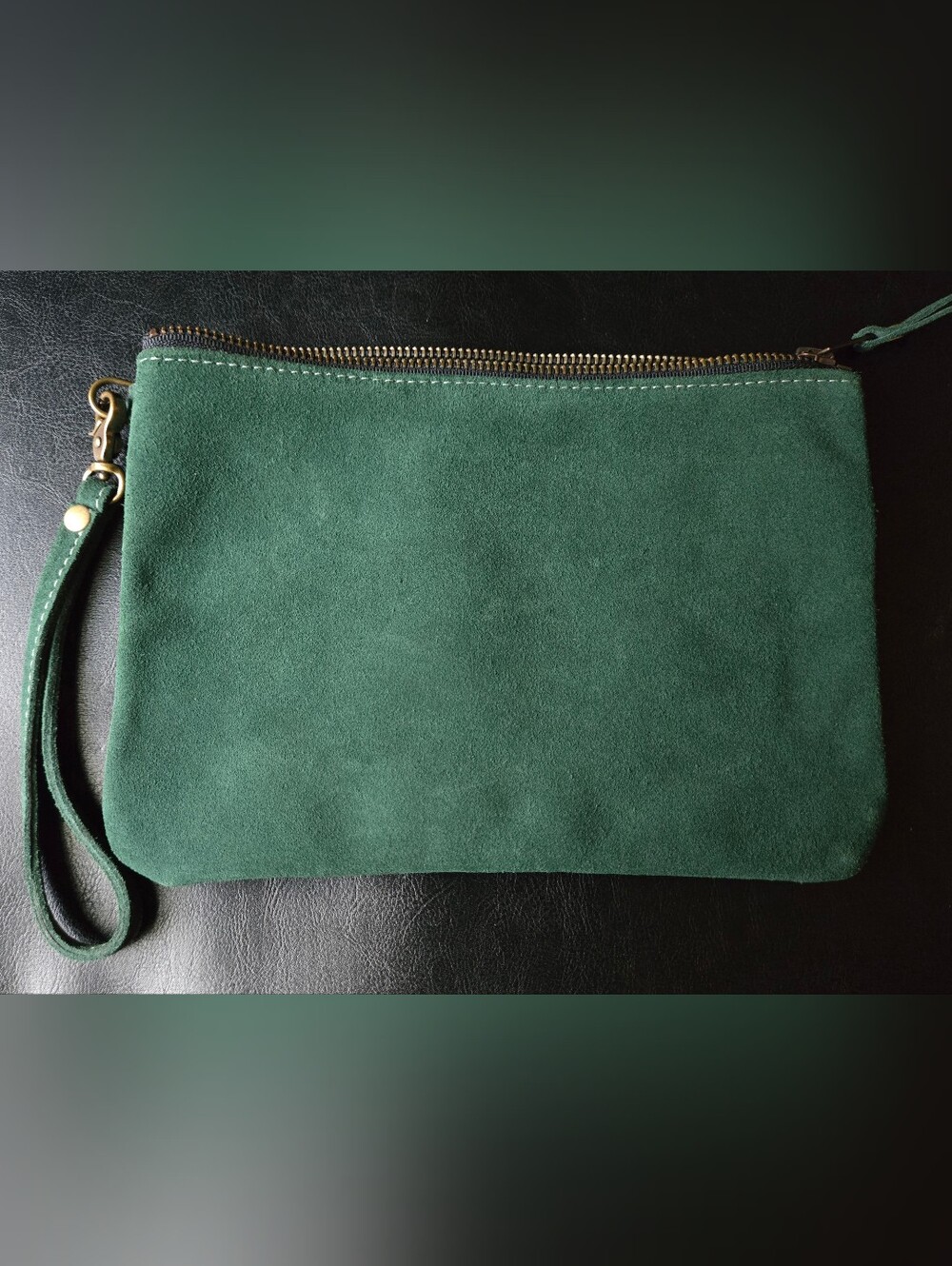 Jess Conti Handcrafted Green Suede Wristlet Pouch – YKK Zipper